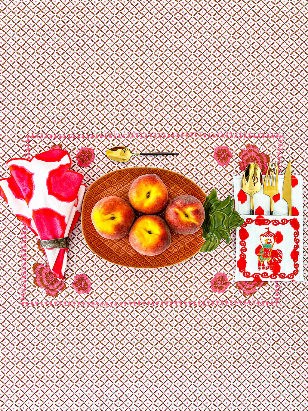 Placemat Dotty Mustard Peony Embroidery