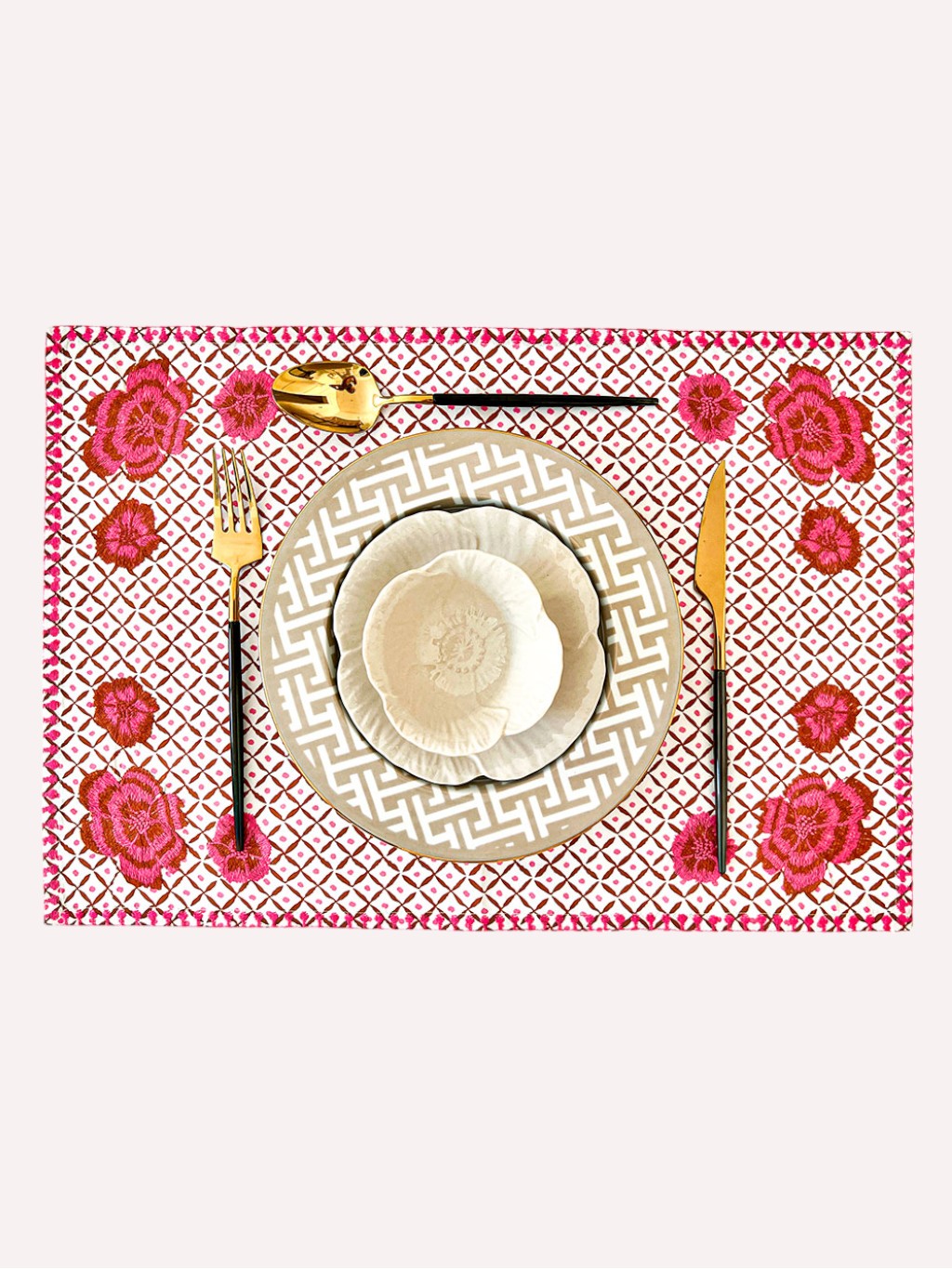 Placemat Dotty Mustard Peony Embroidery