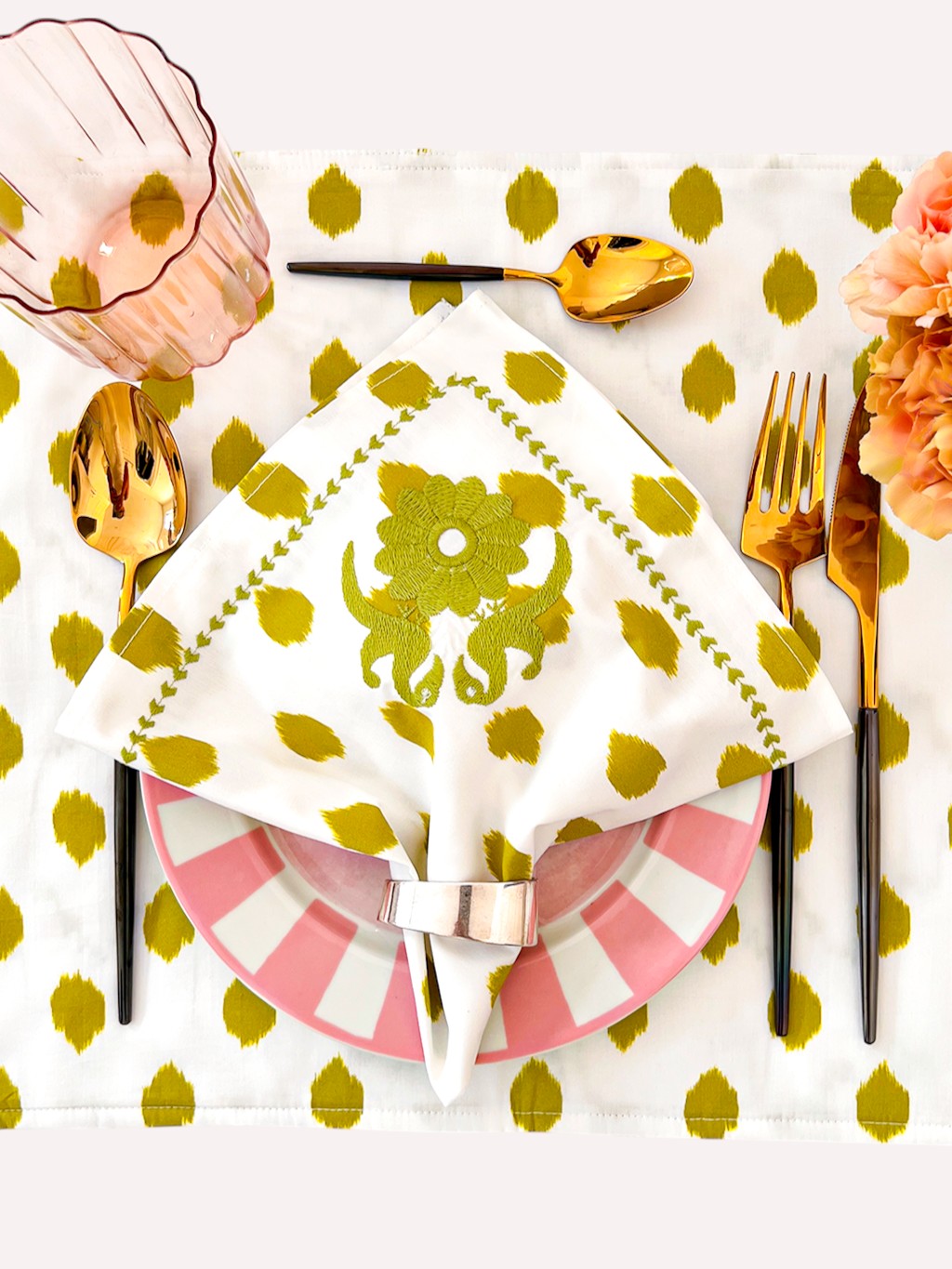 Placemat Dots Green